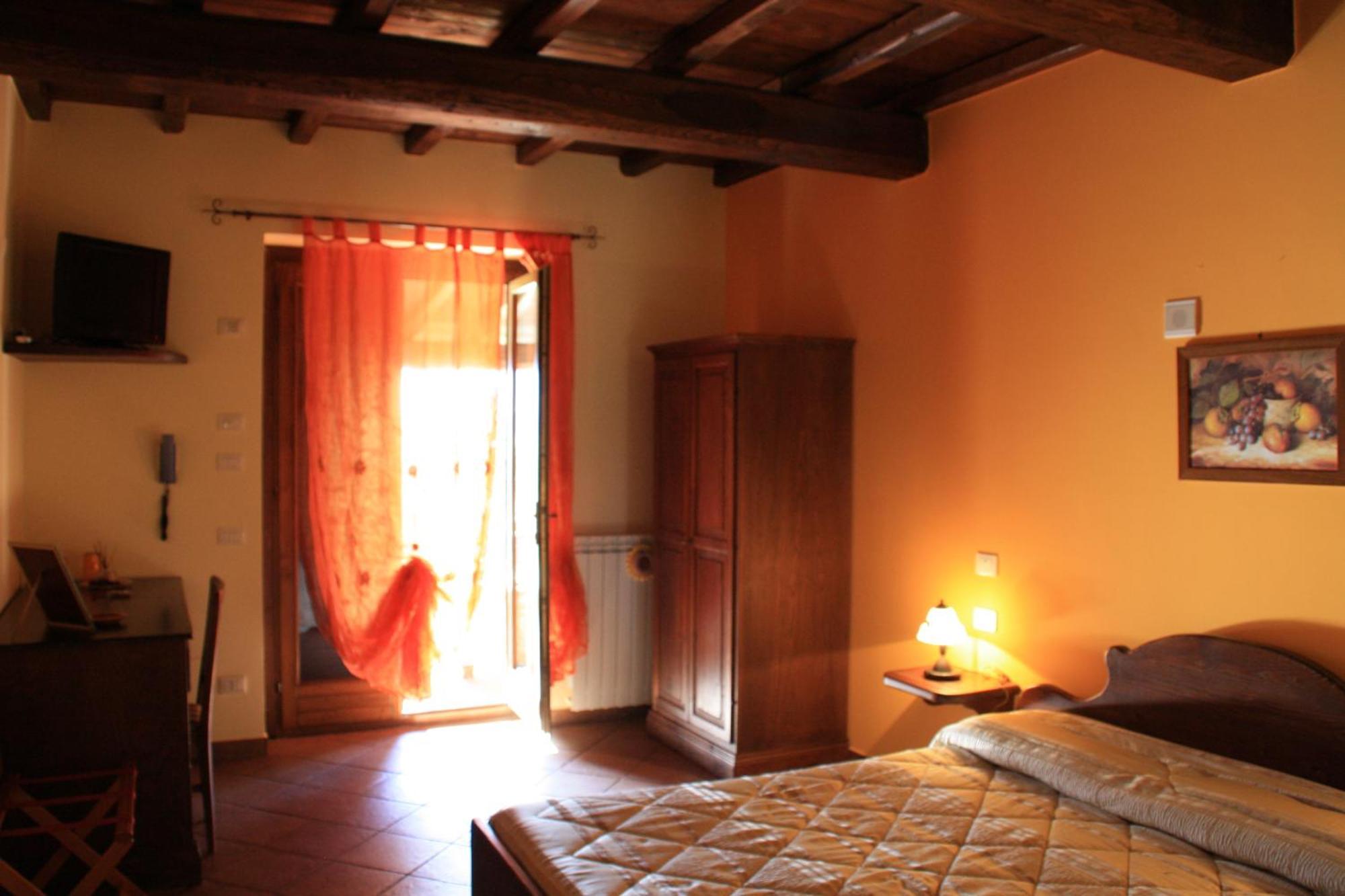 Vila Casale Poggio Nebbia Tarquinia Pokoj fotografie